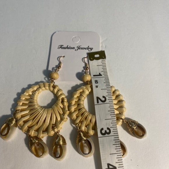 Rattan Straw shell Earrings Women’s Boho Wicker Woven Earrings - Picture 2 of 6